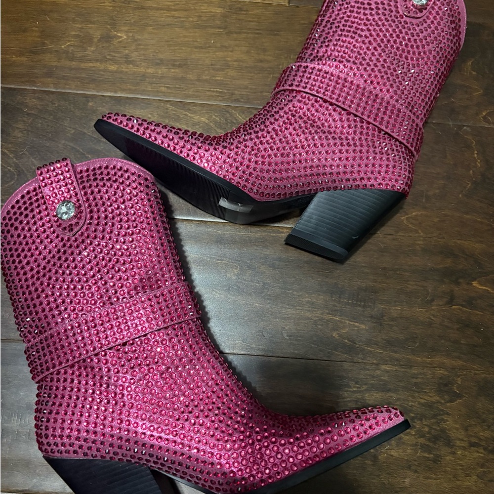 Azalea Wang Women’s Pink Rhinestone Western Ankle Boots